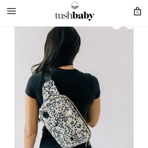 Tush baby pack